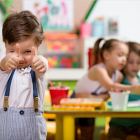 Kinderpfleger/ -in